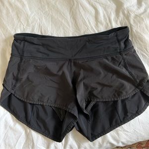 Lululemon Speed Up Low-Rise Lined Short 2.5"